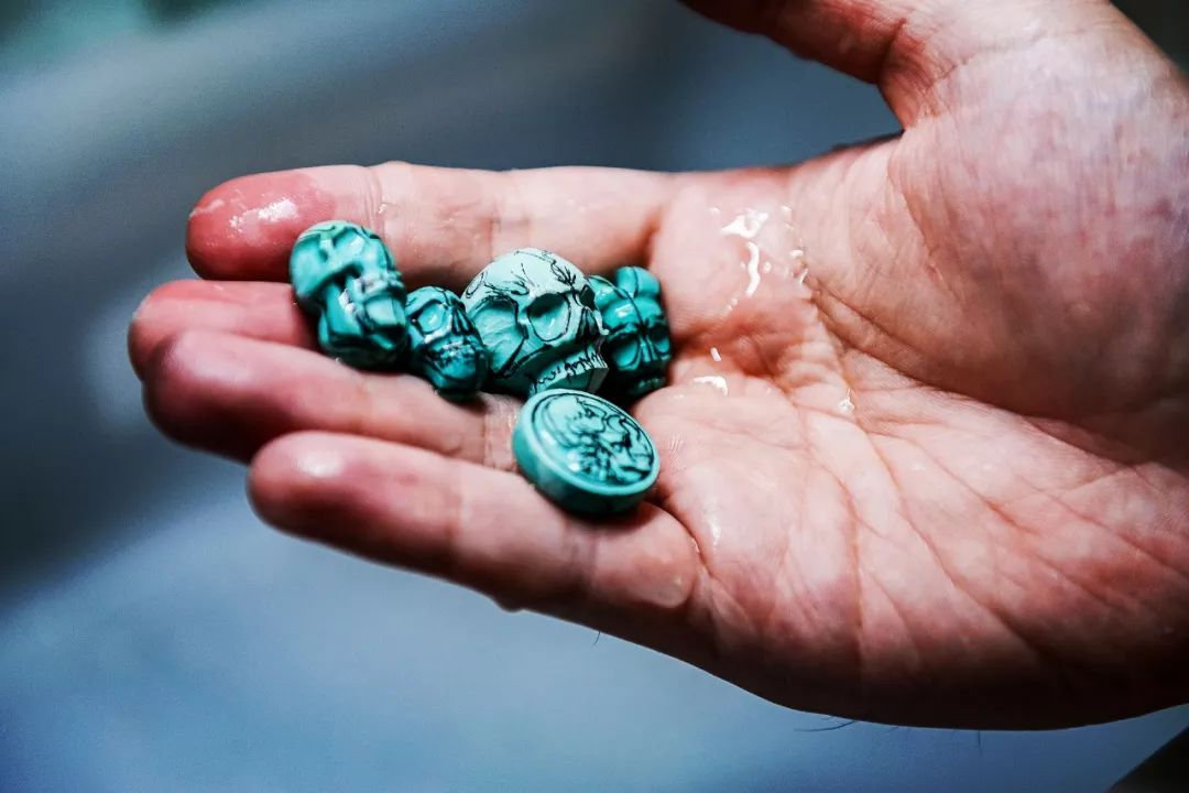 %title插图%num %title插图%num