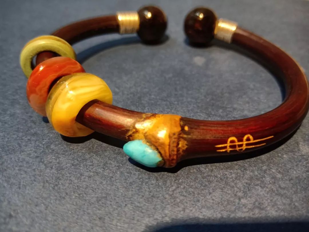 %title插图%num %title插图%num