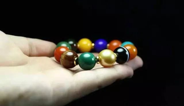 %title插图%num %title插图%num