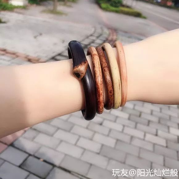 %title插图%num %title插图%num