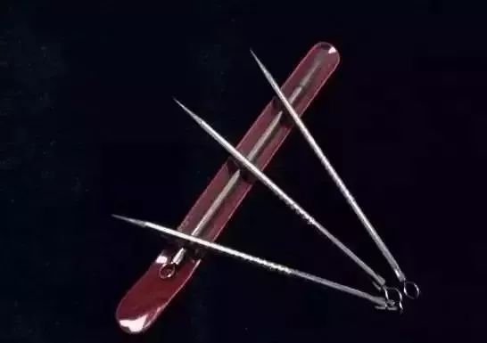 %title插图%num %title插图%num