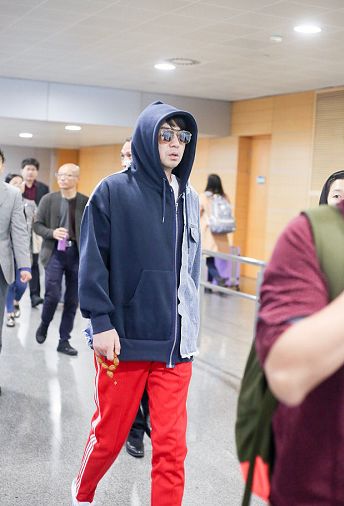 %title插图%num %title插图%num