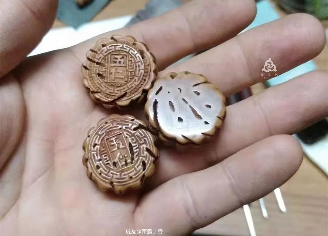 %title插图%num %title插图%num