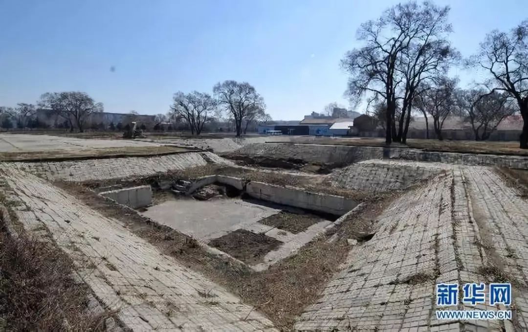 %title插图%num %title插图%num