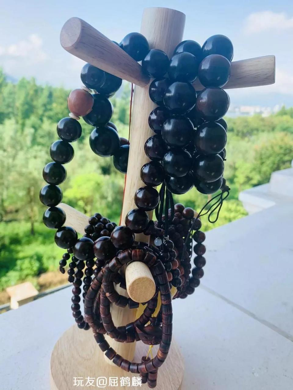 %title插图%num %title插图%num