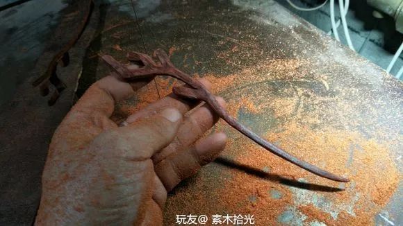 %title插图%num %title插图%num