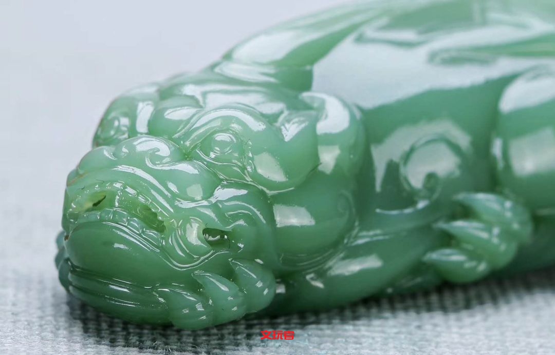 收藏级文玩不够用，陪葬级别都来了？这几种文玩不得了！