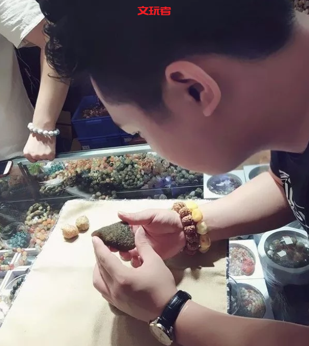 不用去新疆，这里就有好看的戈壁玛瑙“捡”！(番茄匠带你淘宝篇)