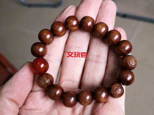 听说，男人玩文玩比吸烟省钱?