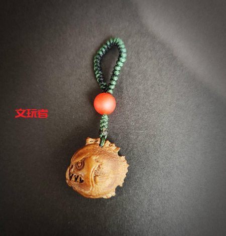 核雕千千万，这种小巧又精致，包浆后美上天！