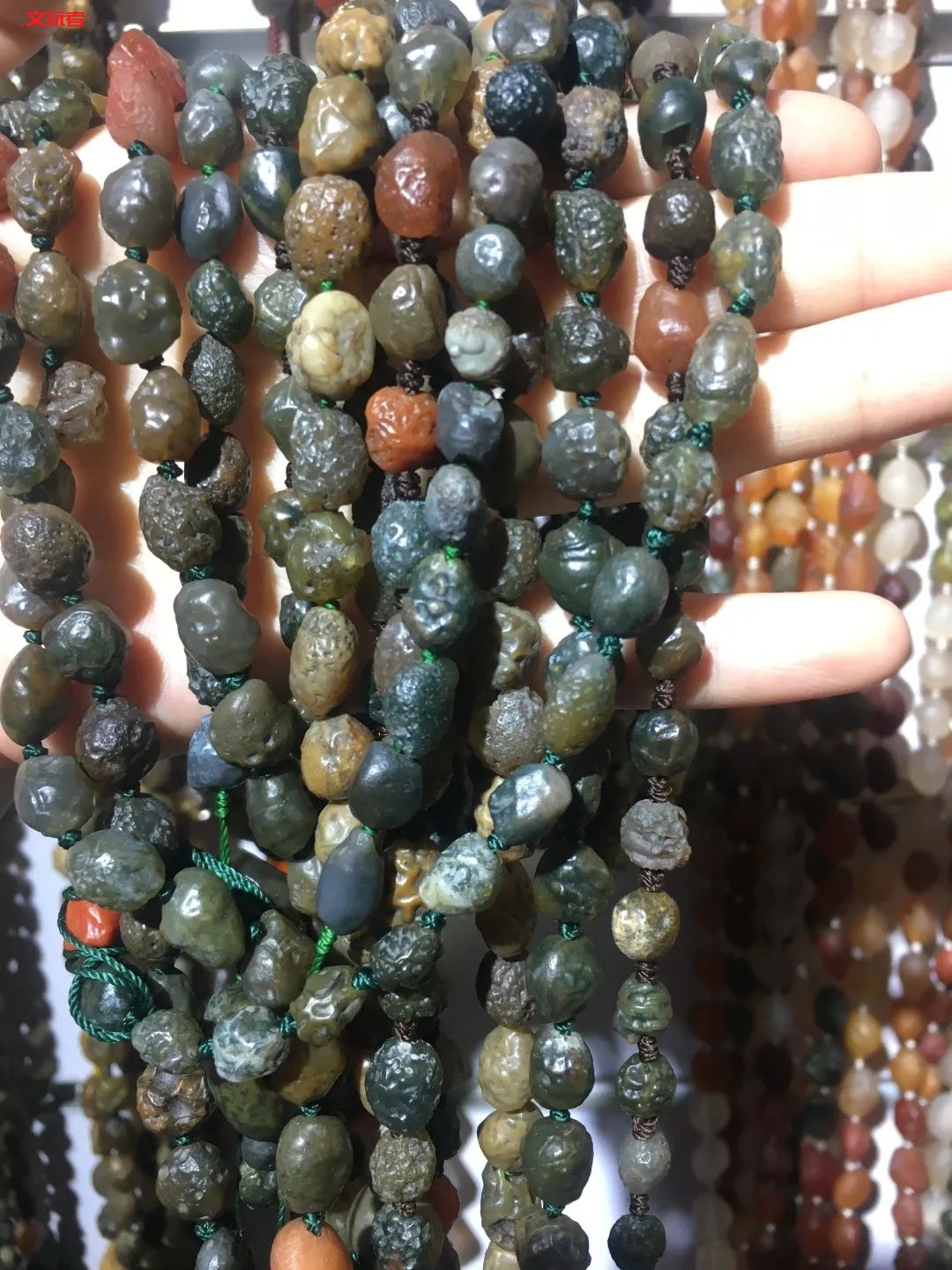 不用去新疆，这里就有好看的戈壁玛瑙“捡”！(番茄匠带你淘宝篇)