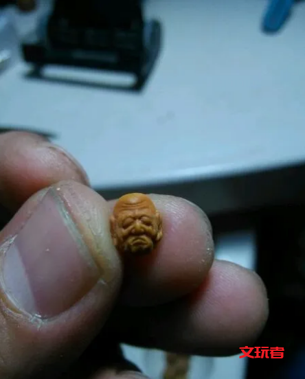 核雕千千万，这种小巧又精致，包浆后美上天！