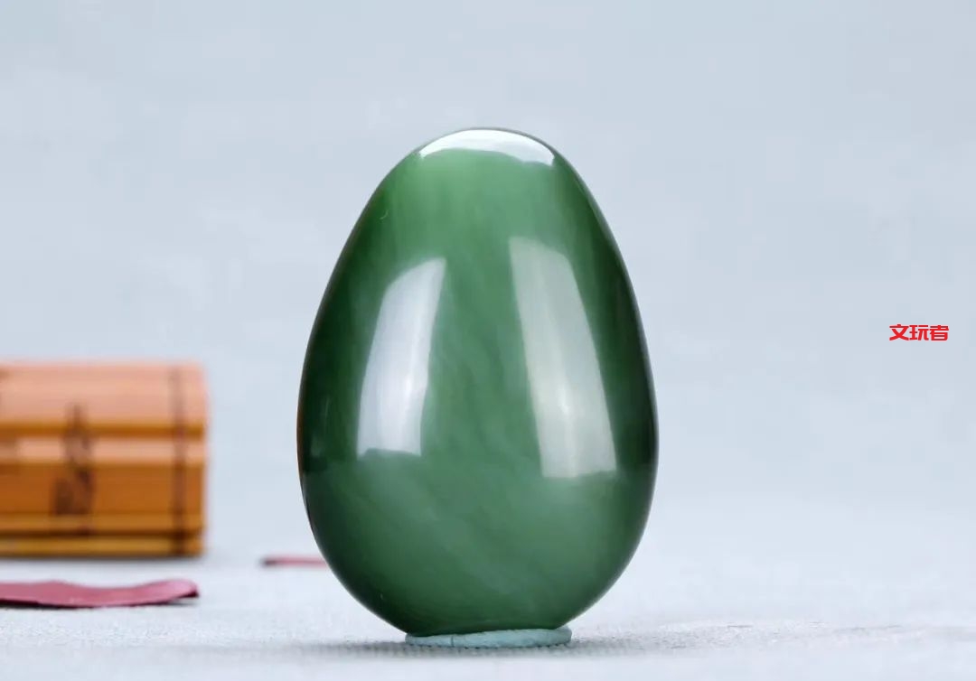 稳赚不赔的买卖！为什么说炒股置地，不如买玉？