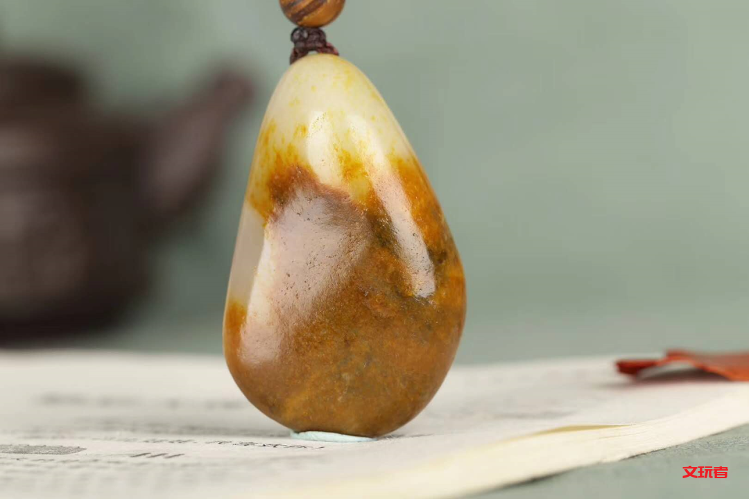 听说，男人玩文玩比吸烟省钱?