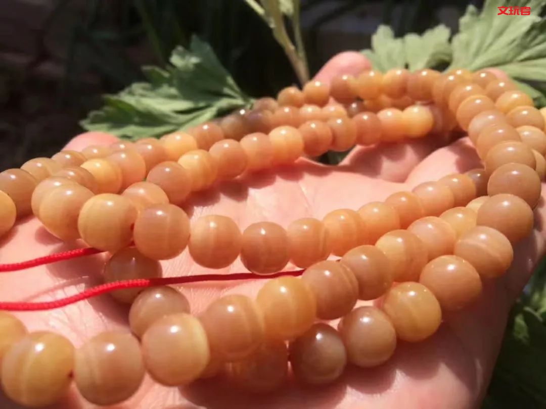 听说，男人玩文玩比吸烟省钱?