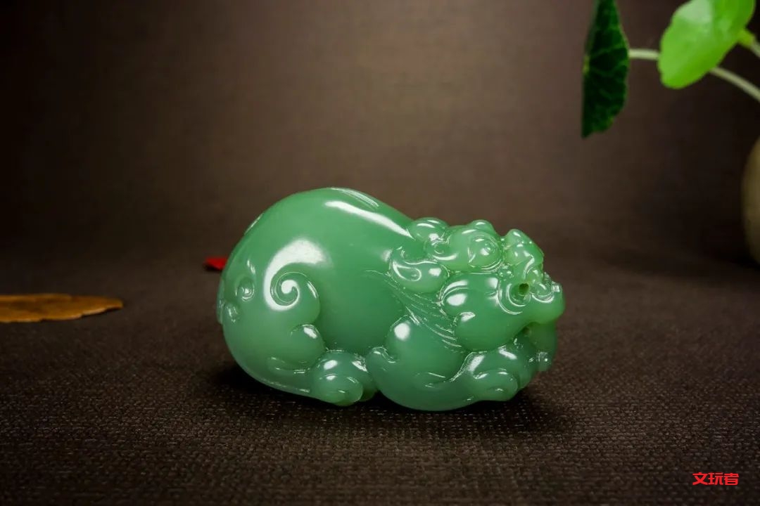 稳赚不赔的买卖！为什么说炒股置地，不如买玉？