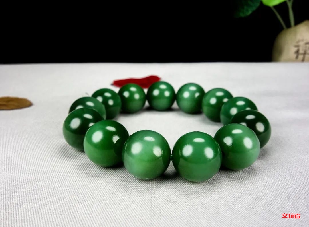 稳赚不赔的买卖！为什么说炒股置地，不如买玉？