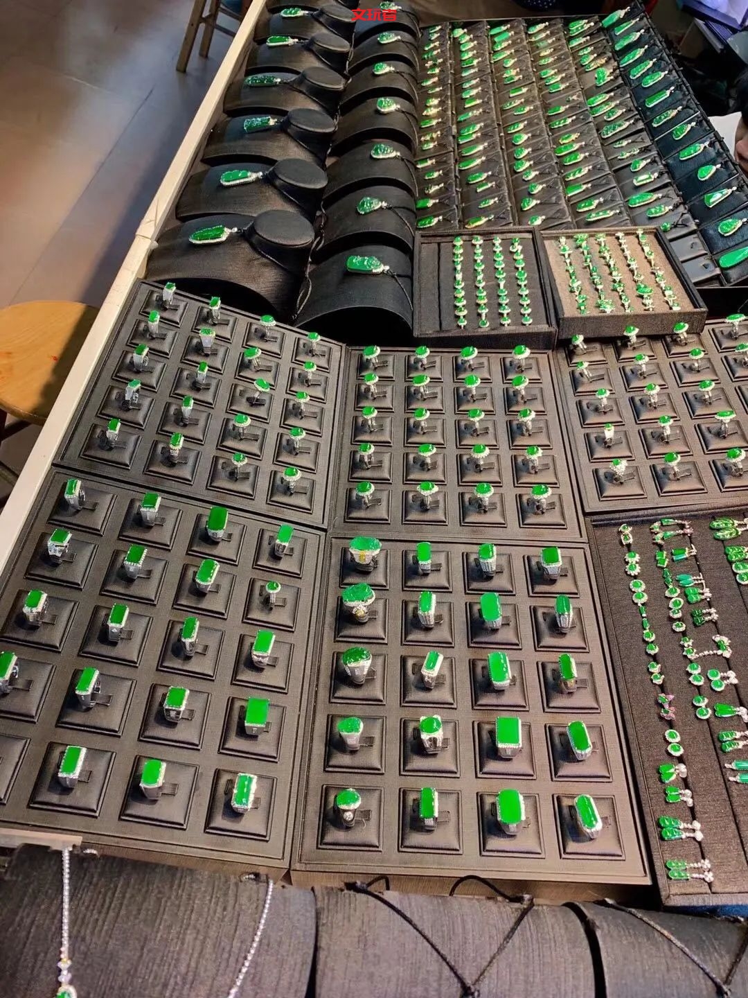 疫情还未完全结束，“翡翠捡漏”就是最佳时，为什么？