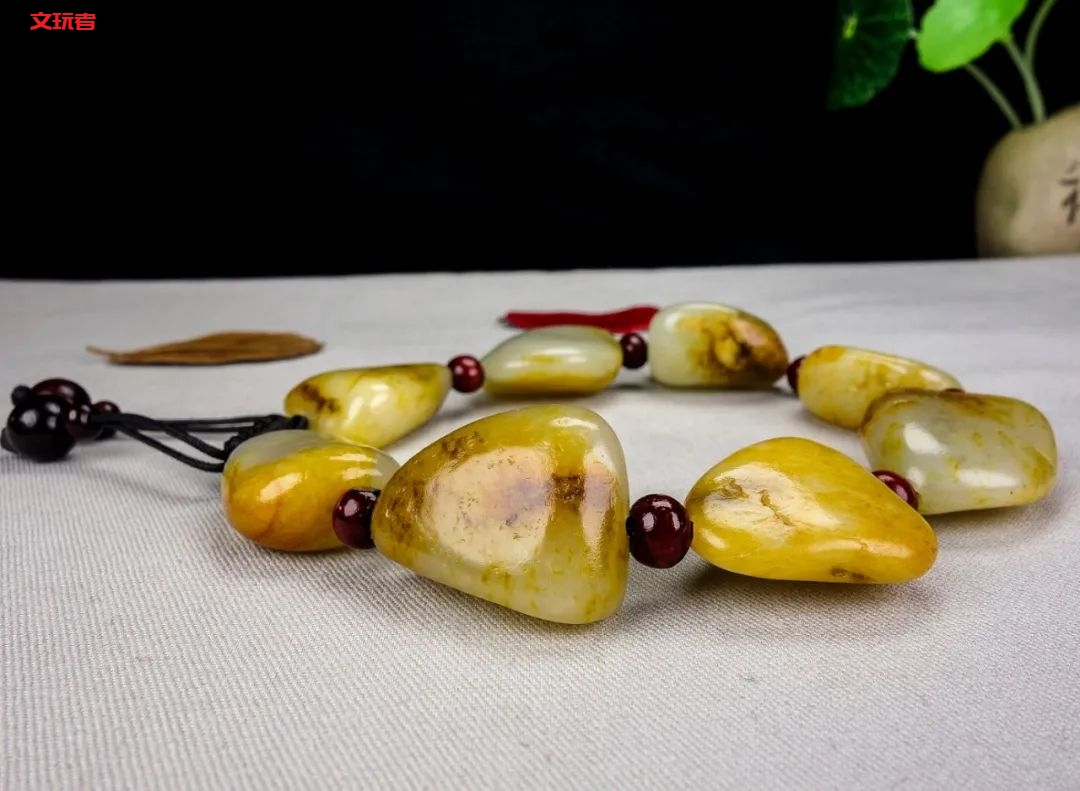 稳赚不赔的买卖！为什么说炒股置地，不如买玉？