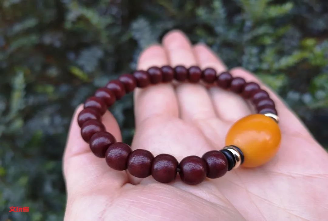 听说，男人玩文玩比吸烟省钱?