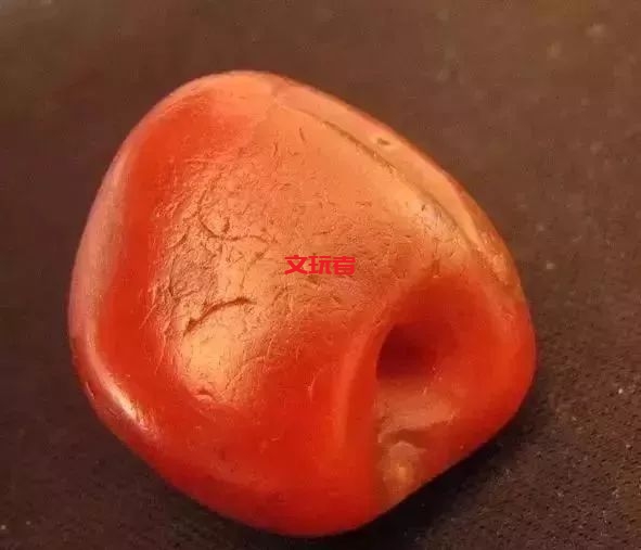 收藏级文玩不够用，陪葬级别都来了？这几种文玩不得了！