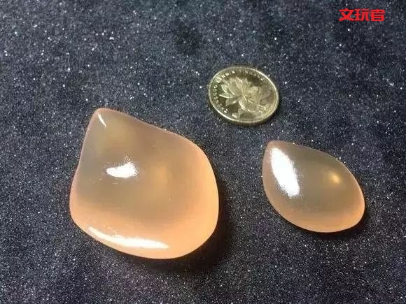 听说，男人玩文玩比吸烟省钱?