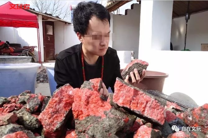 割韭菜的新套路《千万别买XXX了，源头直供才这个价》