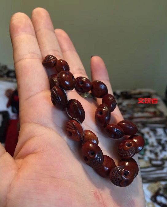 核雕千千万，这种小巧又精致，包浆后美上天！