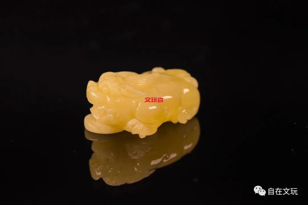 文玩是有味道的,有的香飘十里，有的臭不可闻