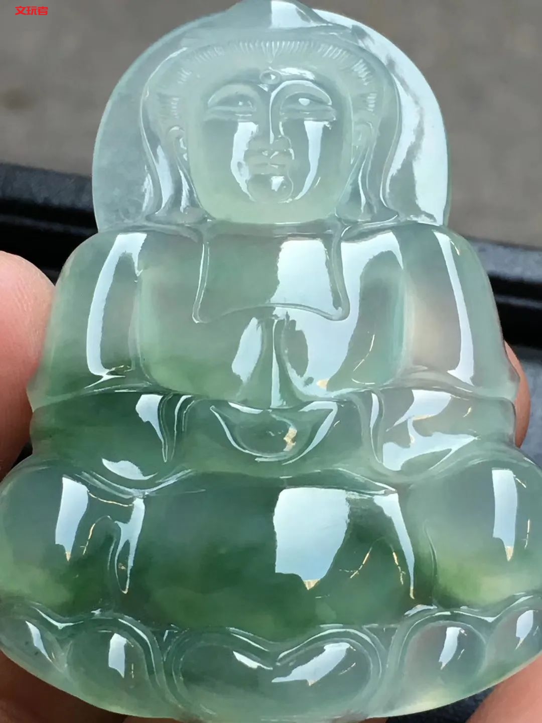 商界大佬都喜欢戴翡翠观音，原因竟是？