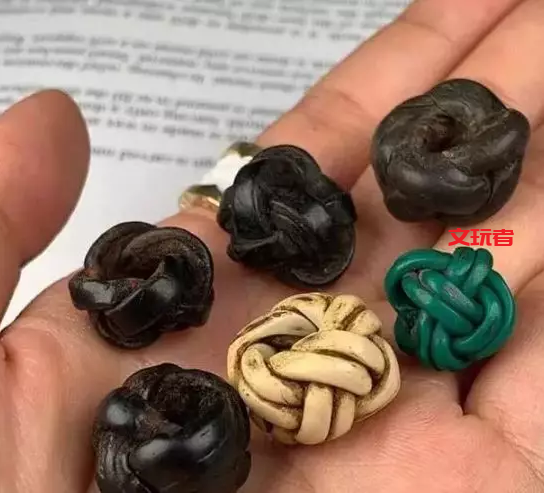 电线也能盘？一两百一个，藏传老电线珠靠谱吗？