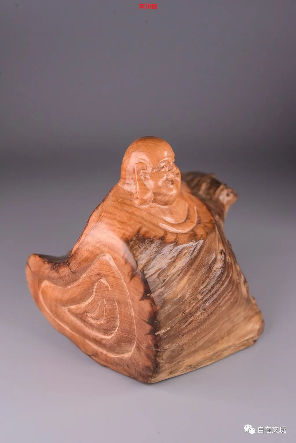 文玩是有味道的,有的香飘十里，有的臭不可闻