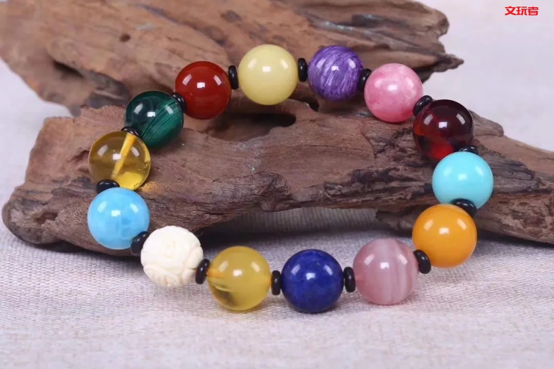 出门必备！这串多宝手串，绝对是全场焦点！