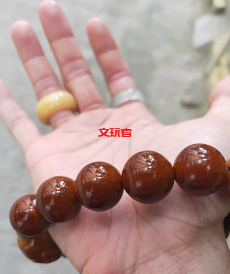 文玩人都羡慕的“磨砂手”，什么刷子都比不过！